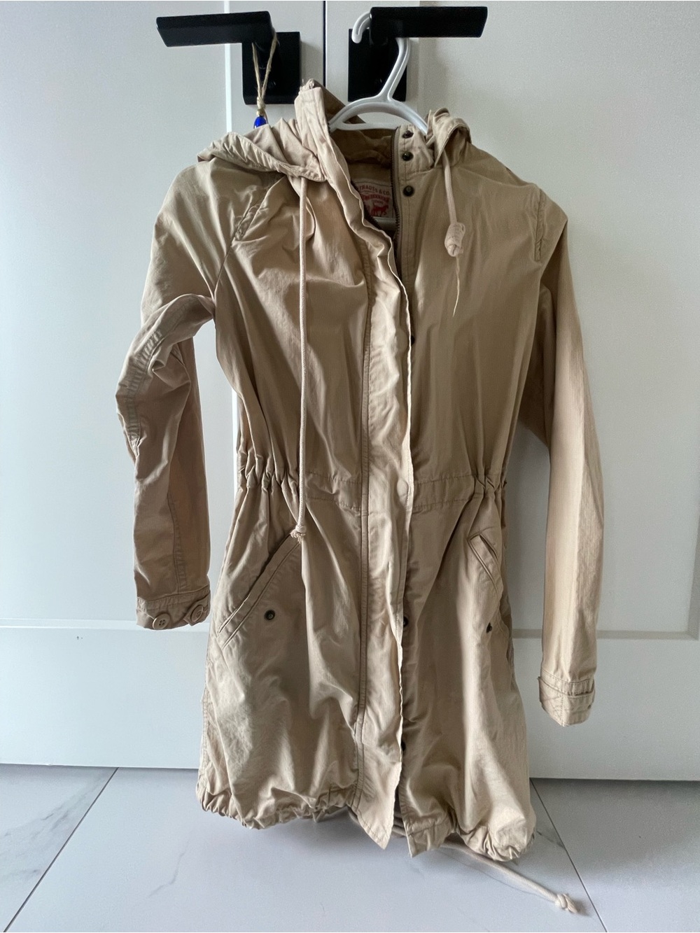 Levi’s Lightweight Beige Hooded Jacket